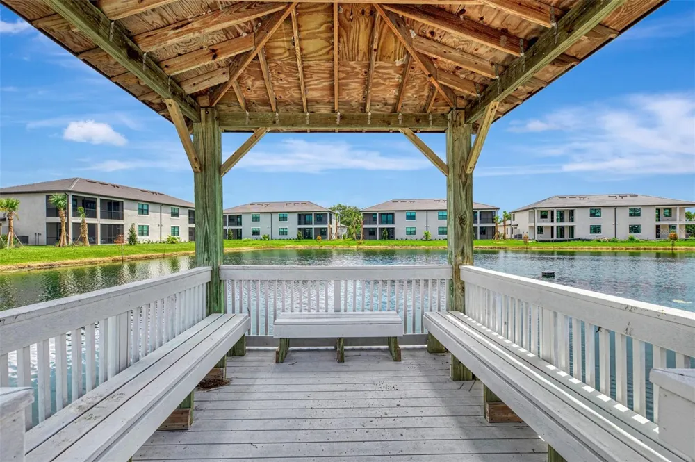 5632 SUMMIT POINTE CIRCLE #104 Bradenton, FL 34210