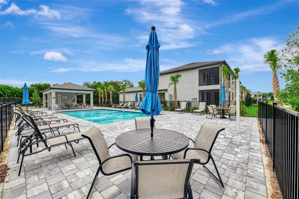 5632 SUMMIT POINTE CIRCLE #104 Bradenton, FL 34210