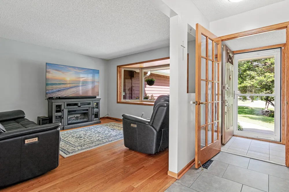 10121 Kahler Avenue NE Otsego, MN 55362