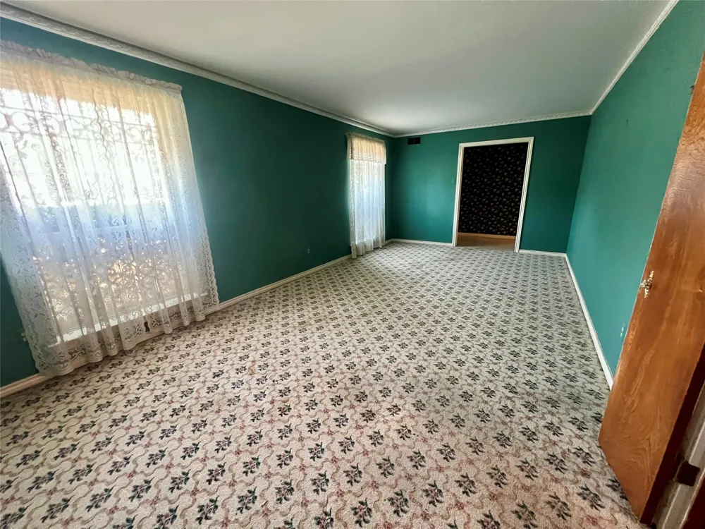 6238 E Lovers Lane Dallas, TX 75214