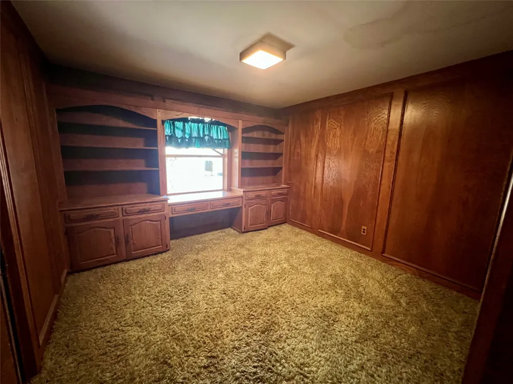 6238 E Lovers Lane Dallas, TX 75214