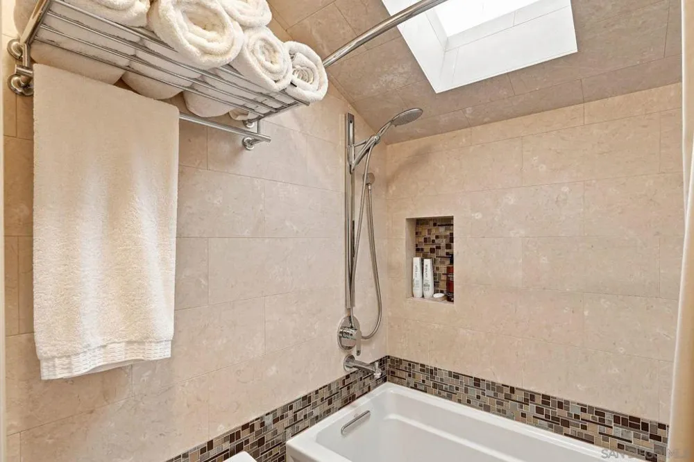 3765 Southernwood Way San Diego, CA 92106