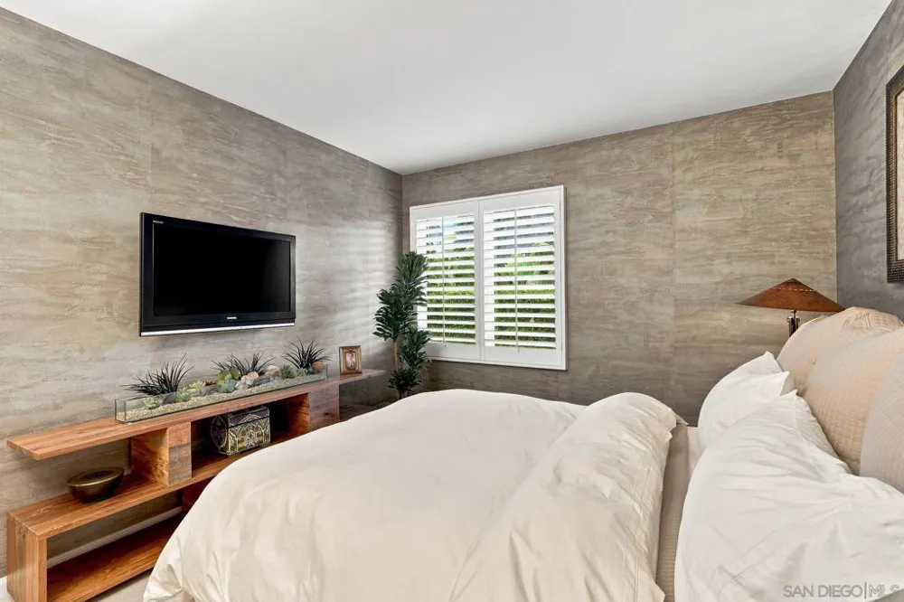 3765 Southernwood Way San Diego, CA 92106