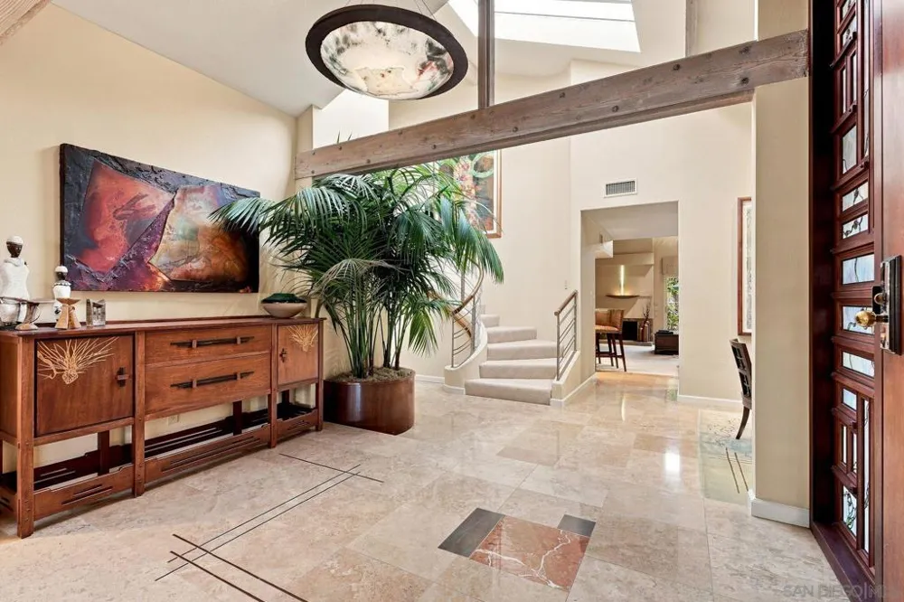3765 Southernwood Way San Diego, CA 92106