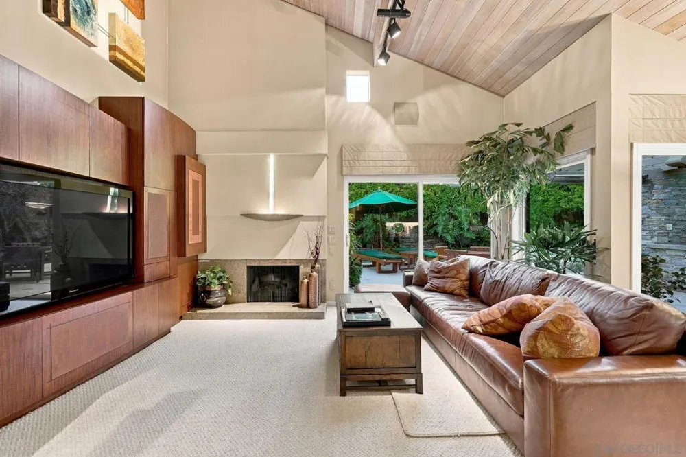 3765 Southernwood Way San Diego, CA 92106