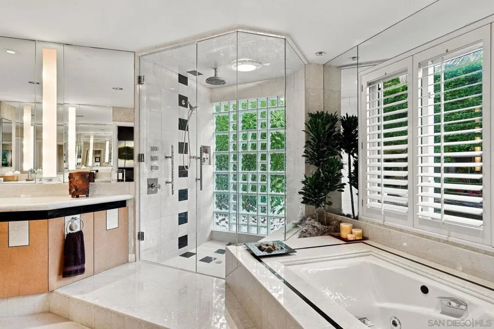 3765 Southernwood Way San Diego, CA 92106