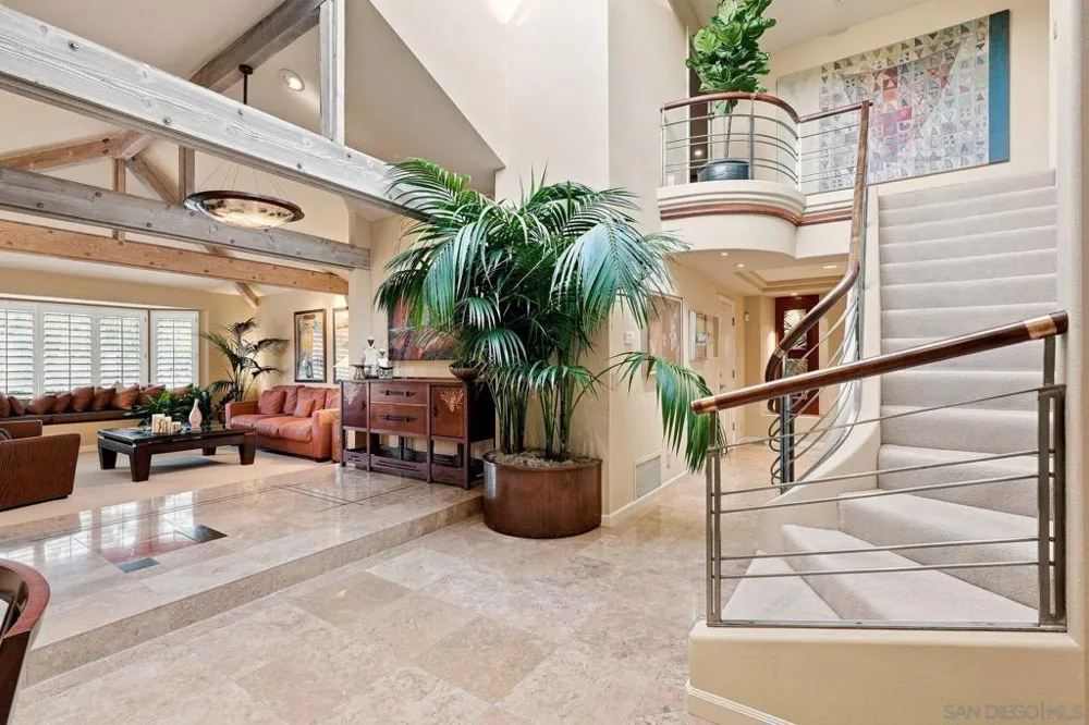 3765 Southernwood Way San Diego, CA 92106