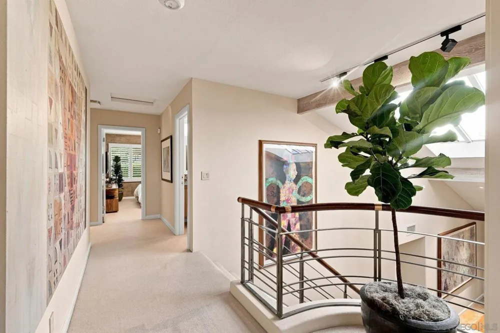 3765 Southernwood Way San Diego, CA 92106
