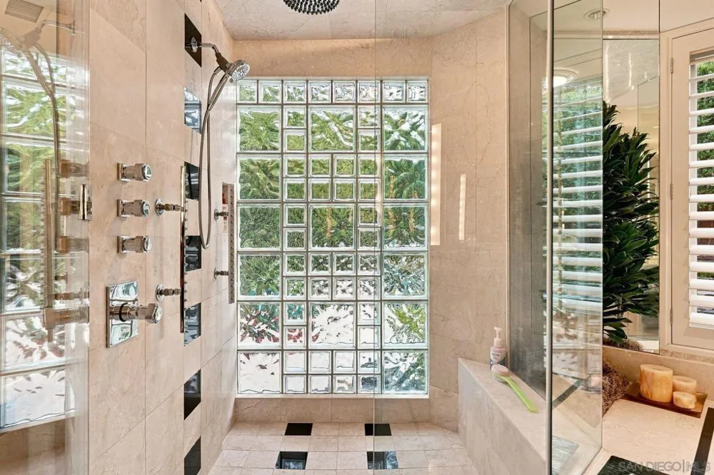 3765 Southernwood Way San Diego, CA 92106