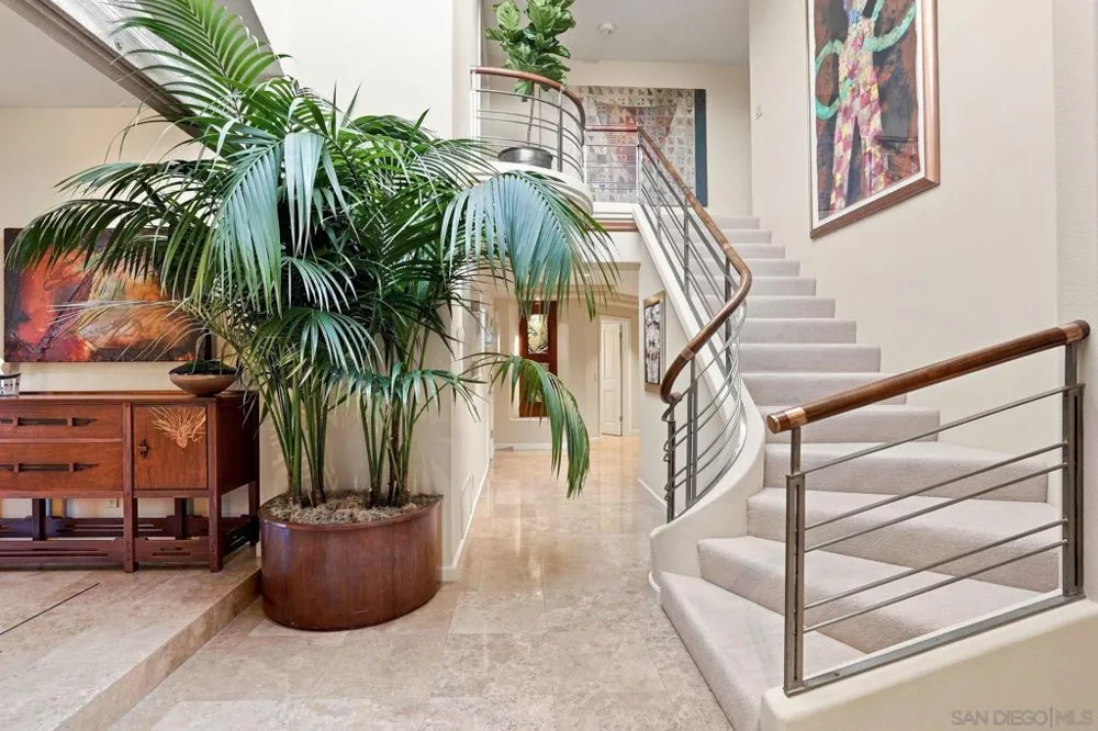 3765 Southernwood Way San Diego, CA 92106