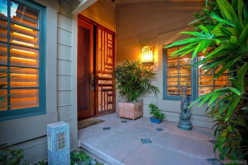 3765 Southernwood Way San Diego, CA 92106