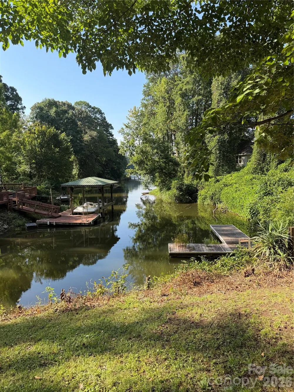 202 Horseshoe Lake Road Mount Holly, NC 28120