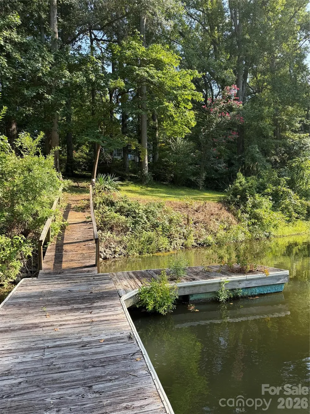 202 Horseshoe Lake Road Mount Holly, NC 28120