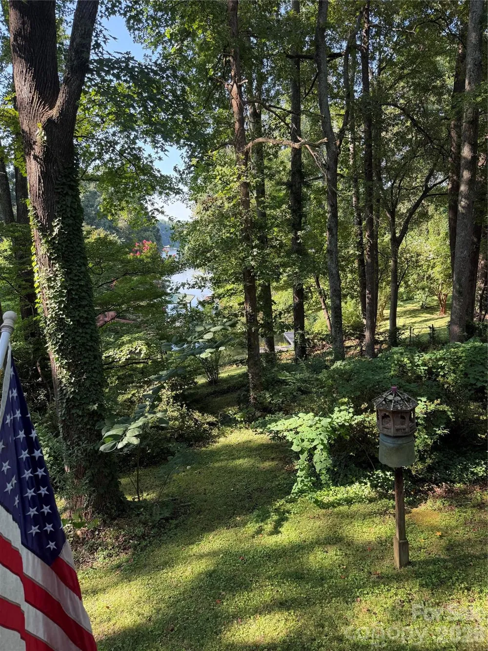 202 Horseshoe Lake Road Mount Holly, NC 28120
