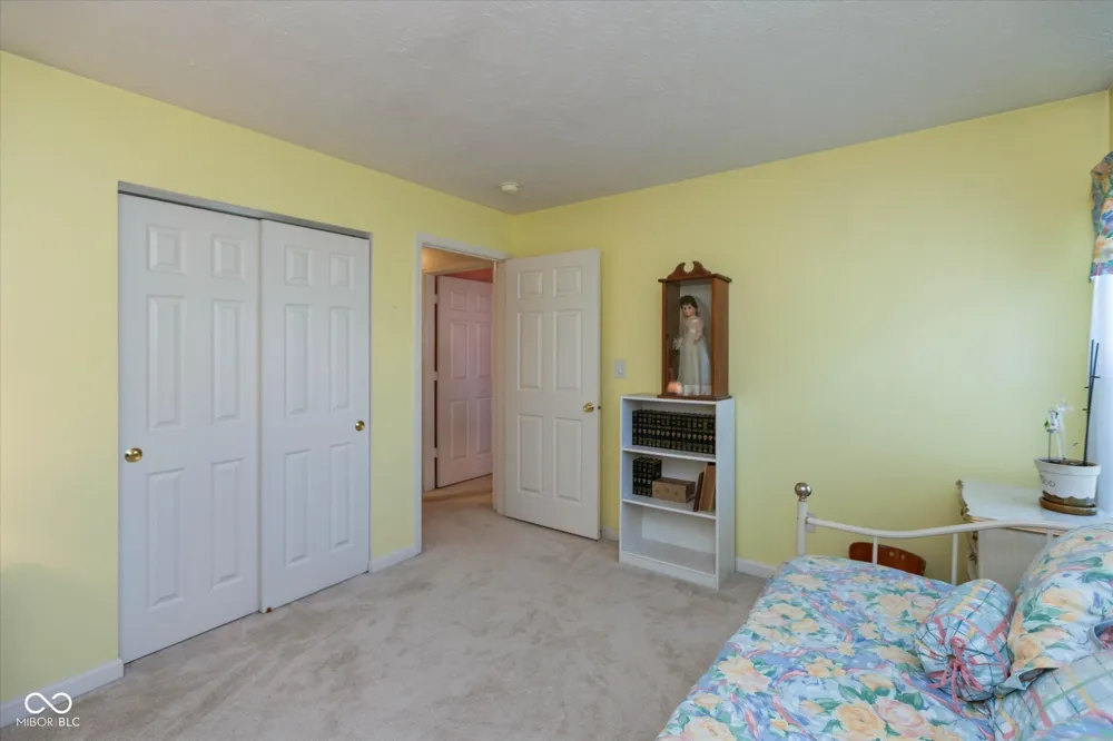 10830 Pine Valley Path Indianapolis, IN 46234