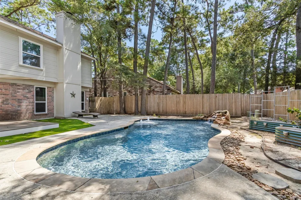 2 Summithill Place The Woodlands, TX 77381