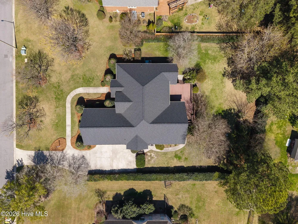 2267 Waterford Drive Winterville, NC 28590