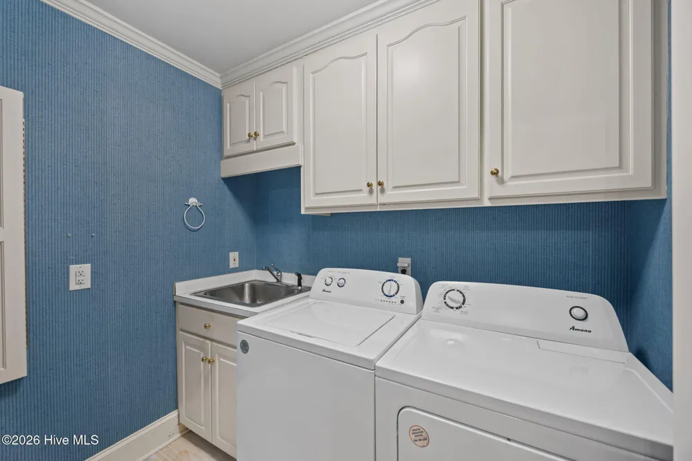 2267 Waterford Drive Winterville, NC 28590