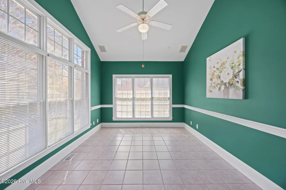 2267 Waterford Drive Winterville, NC 28590