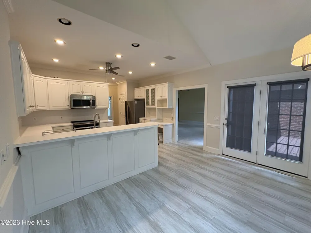 2267 Waterford Drive Winterville, NC 28590