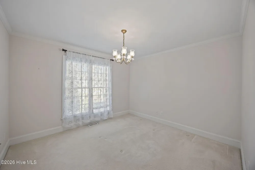 2267 Waterford Drive Winterville, NC 28590