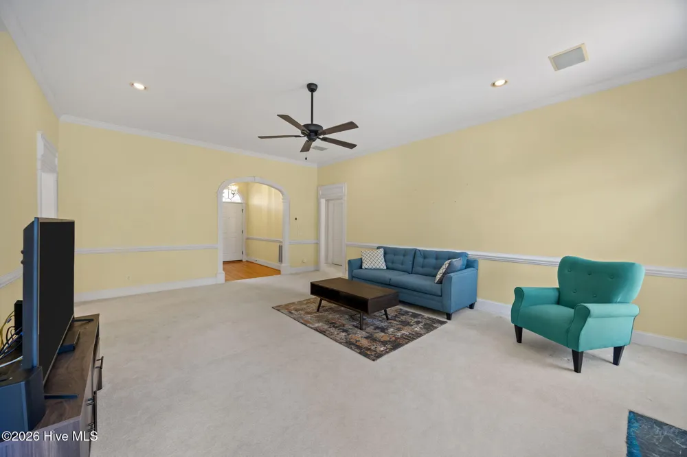 2267 Waterford Drive Winterville, NC 28590