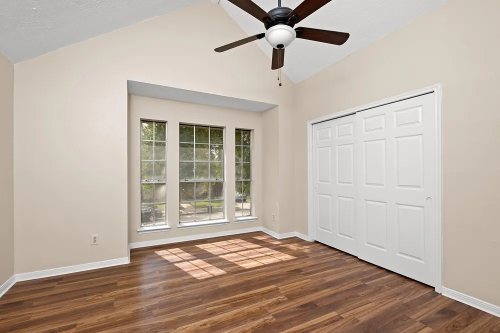 4131 Club Valley Dr Drive Houston, TX 77082