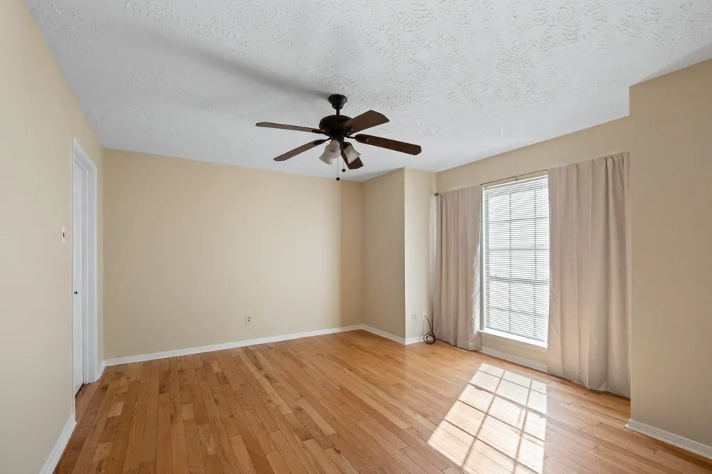 4131 Club Valley Dr Drive Houston, TX 77082