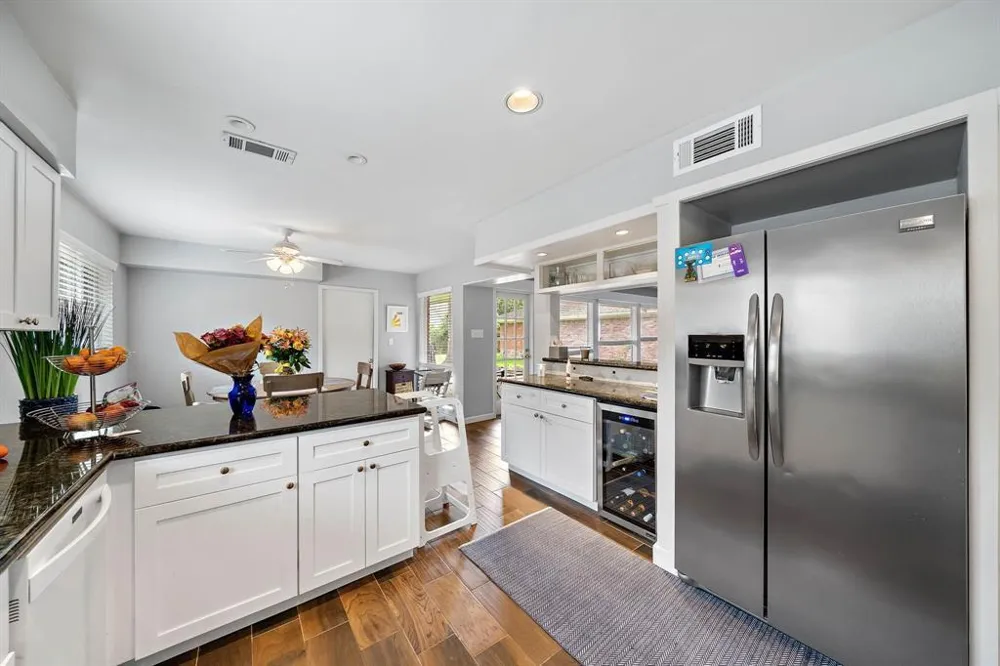 4922 Braesvalley Drive Houston, TX 77096