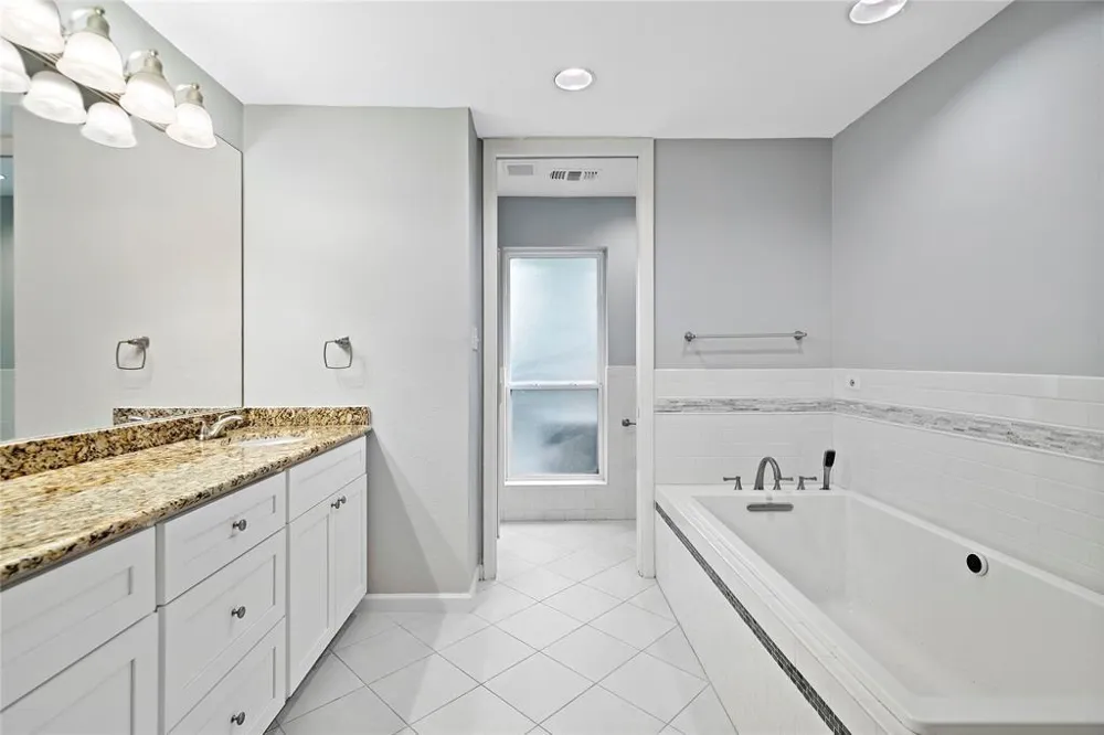 4922 Braesvalley Drive Houston, TX 77096