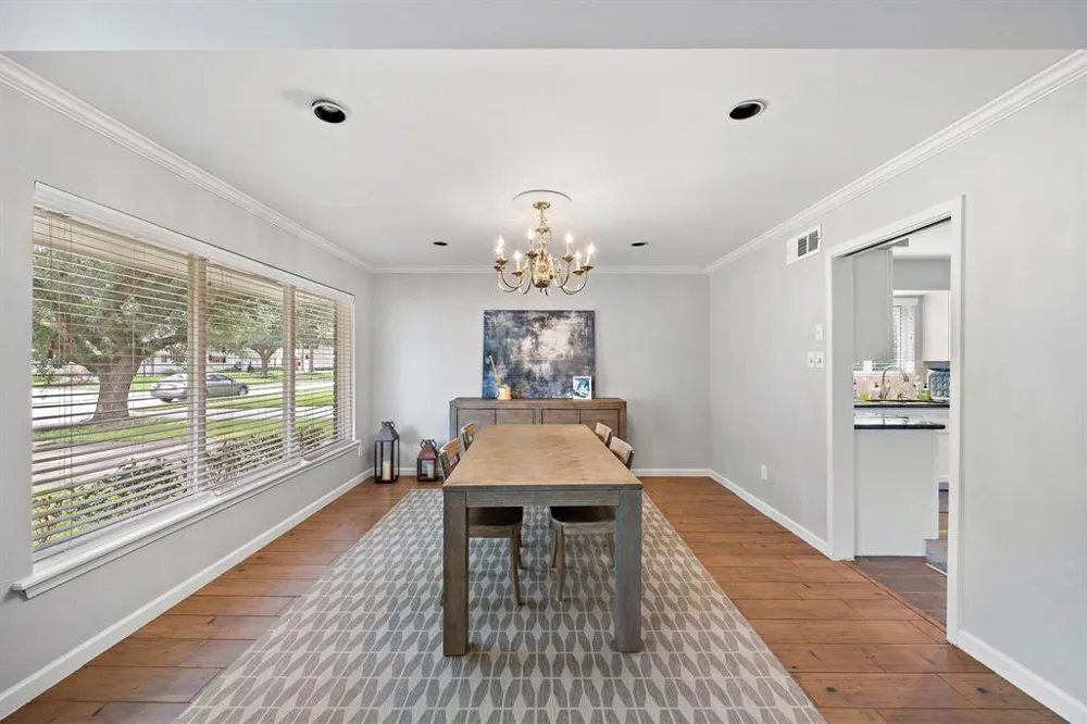 4922 Braesvalley Drive Houston, TX 77096