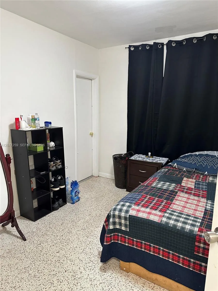 1838 NW 18th St Miami, FL 33125