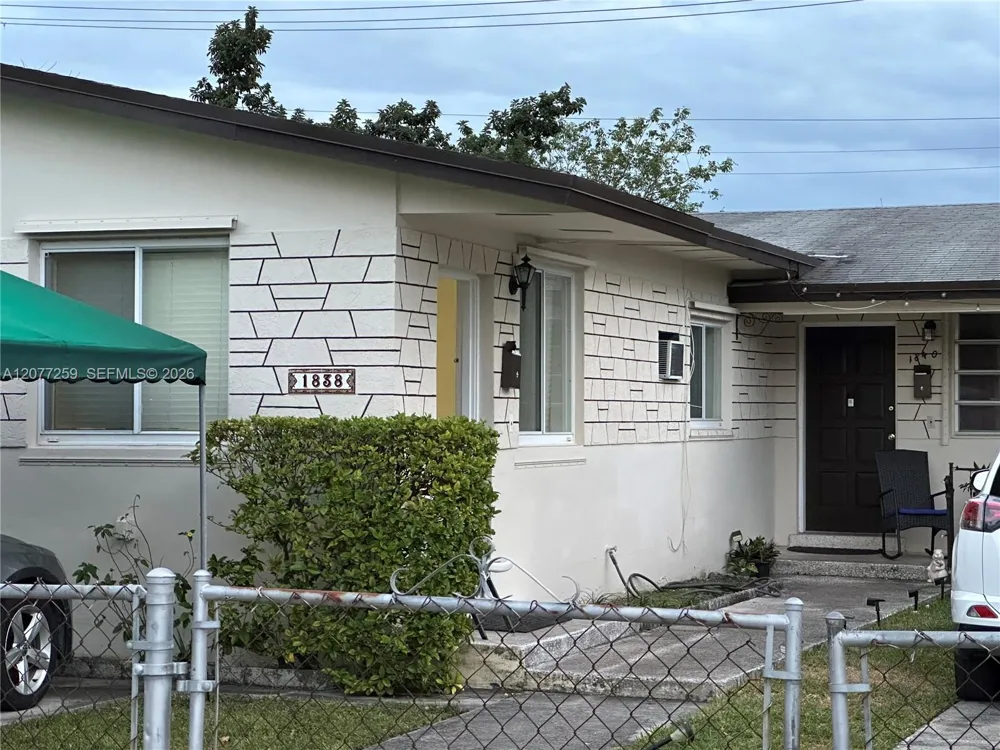 1838 NW 18th St Miami, FL 33125