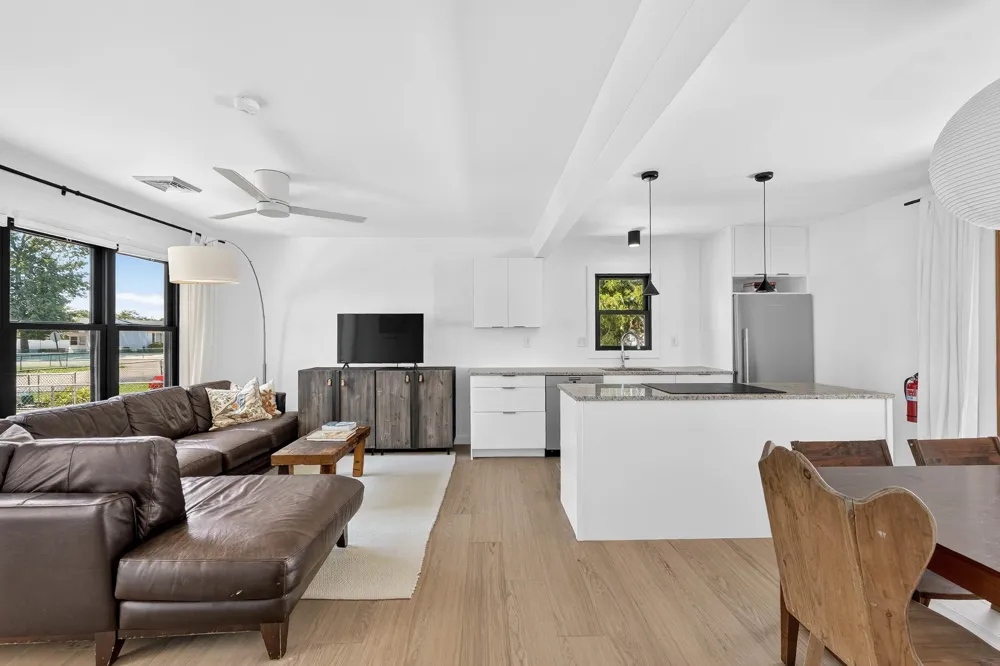 221 Cedardale Avenue Villas, NJ 08251