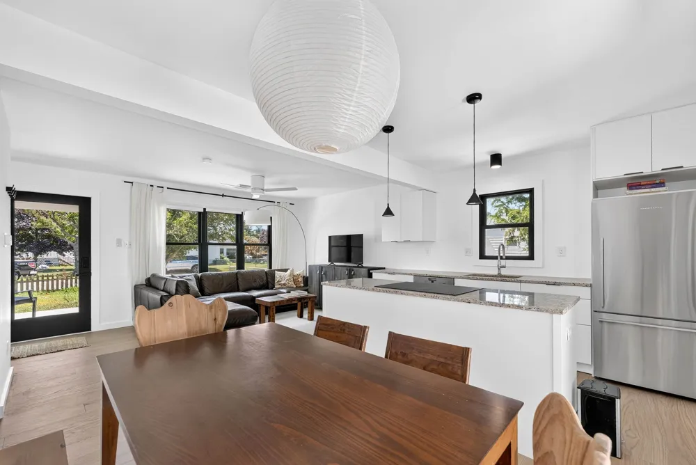 221 Cedardale Avenue Villas, NJ 08251