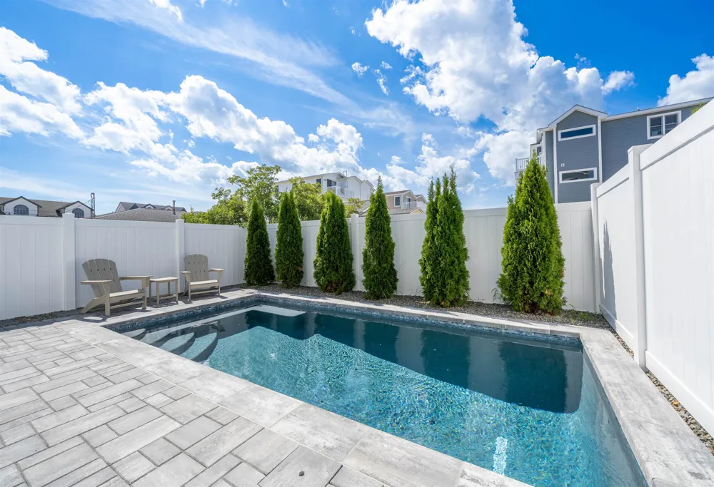 7304 Pleasure Avenue Sea Isle City, NJ 08243