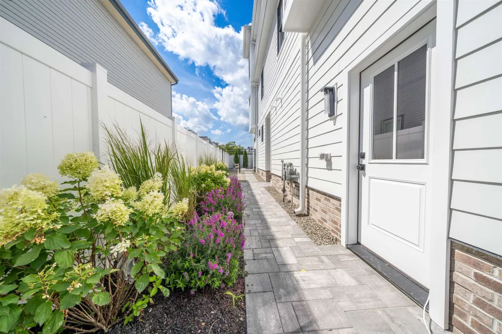 7304 Pleasure Avenue Sea Isle City, NJ 08243