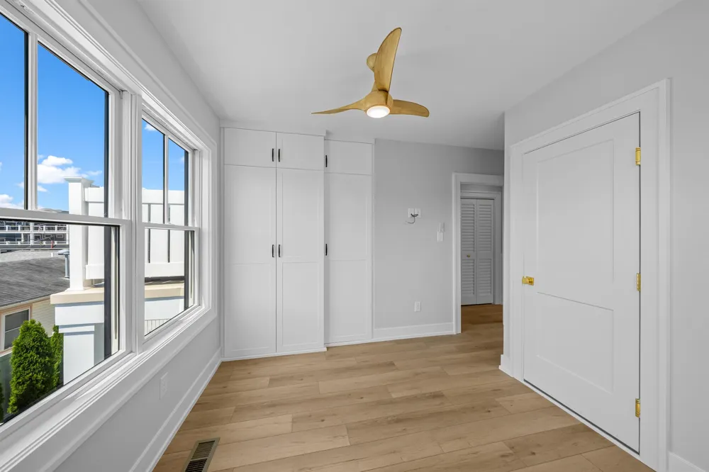 7304 Pleasure Avenue Sea Isle City, NJ 08243