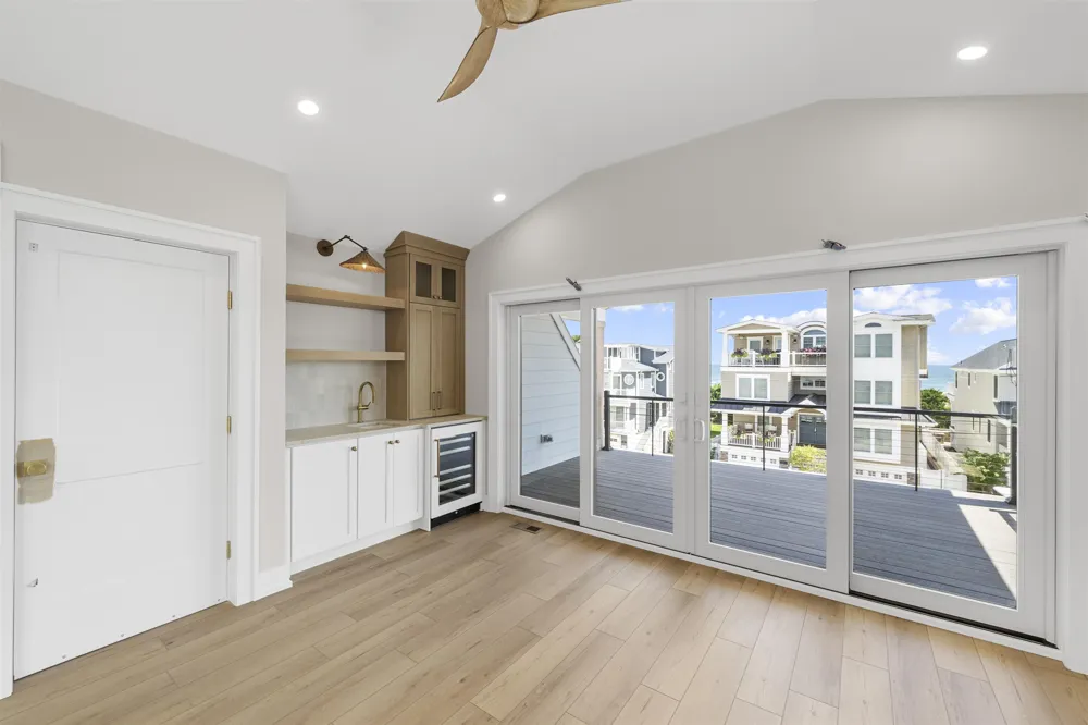 7304 Pleasure Avenue Sea Isle City, NJ 08243