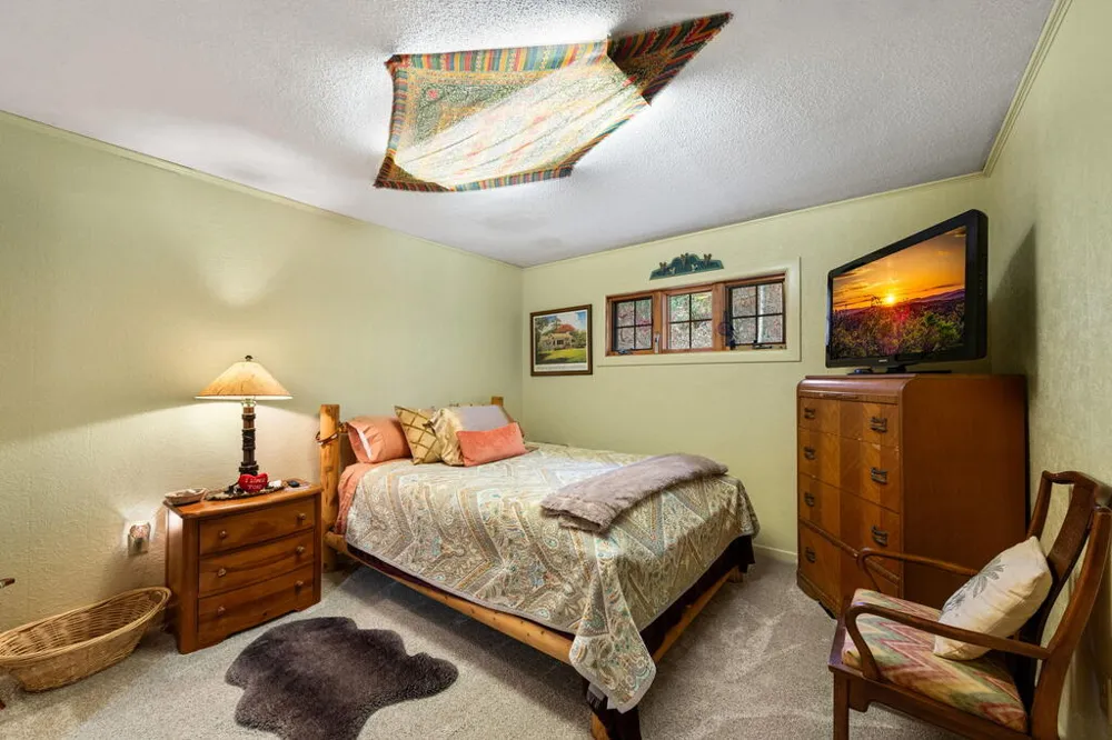 208 Bullen Gap Road Blue Ridge, GA 30513
