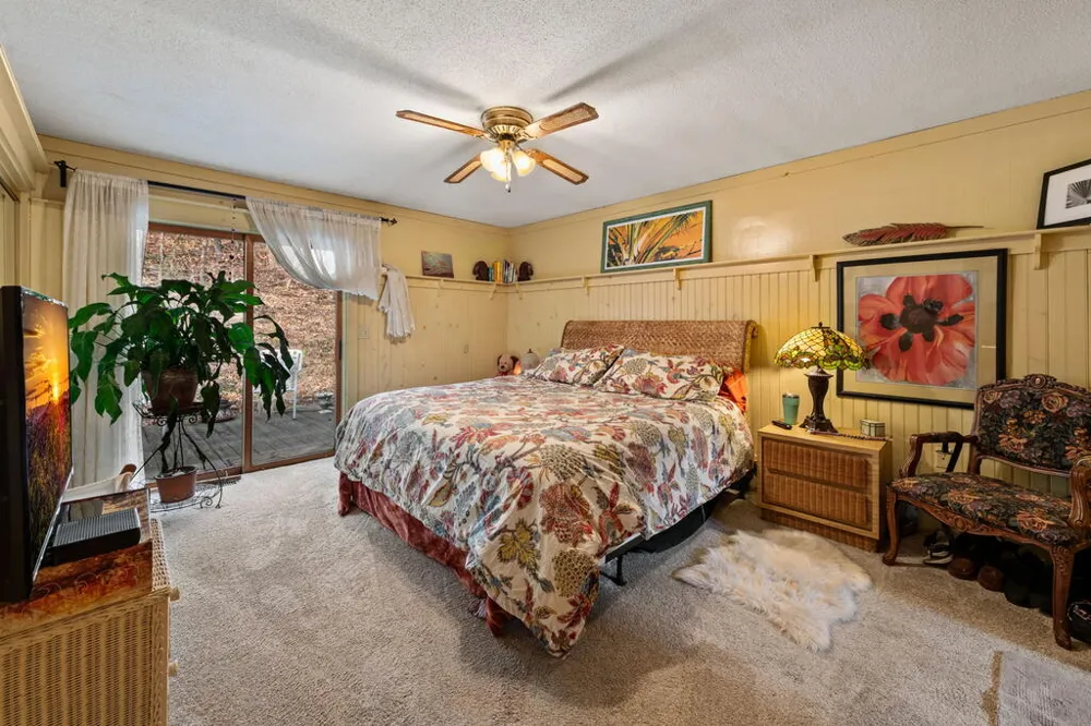 208 Bullen Gap Road Blue Ridge, GA 30513