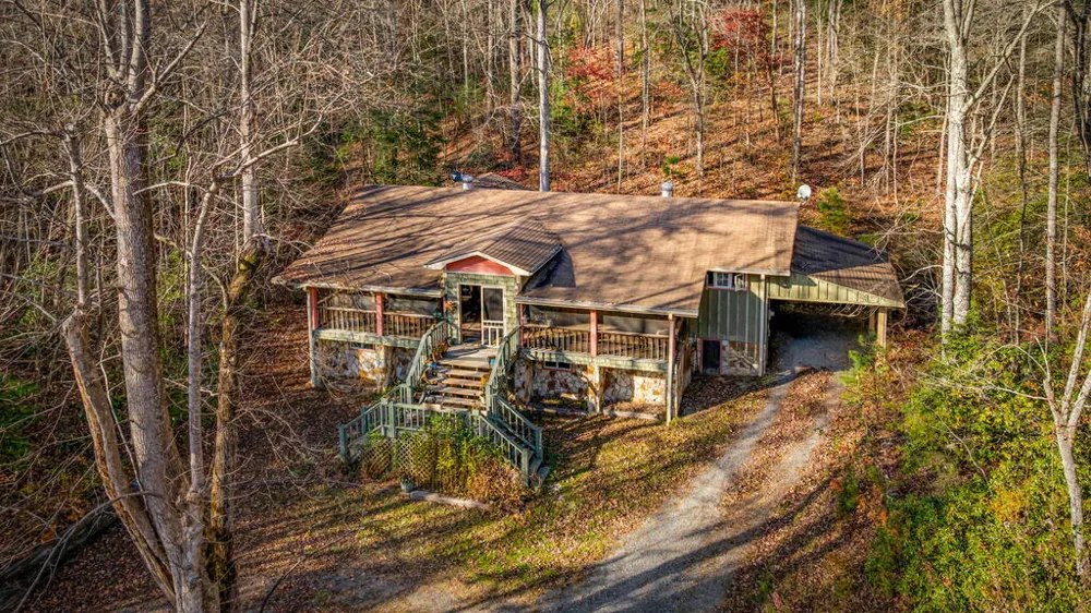 208 Bullen Gap Road Blue Ridge, GA 30513