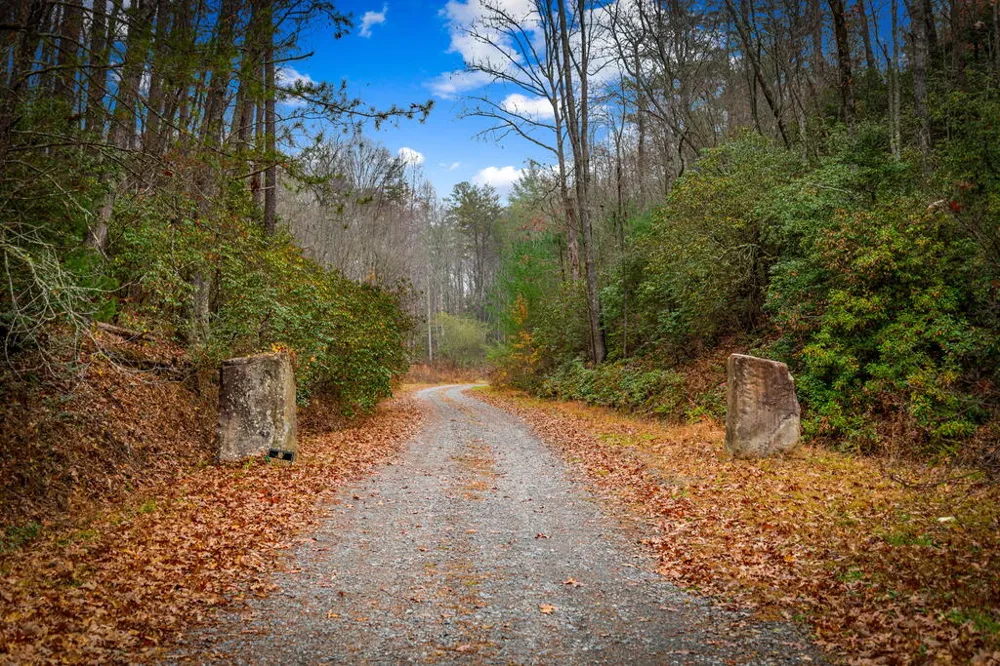 208 Bullen Gap Road Blue Ridge, GA 30513