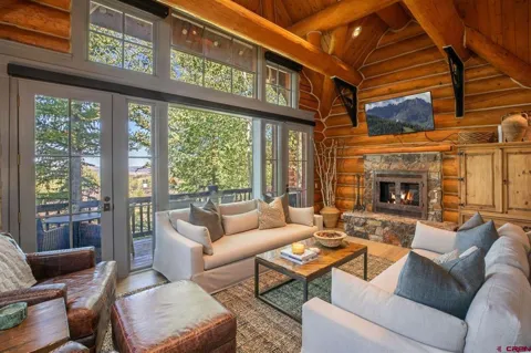 105 Sunny Ridge Place #105