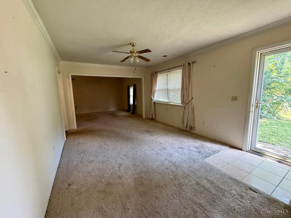 10397 Elizabeth Street Hamilton, OH 45122