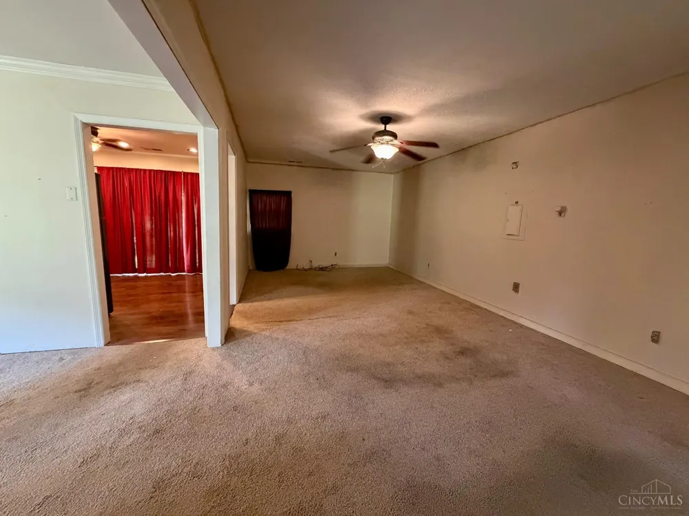 10397 Elizabeth Street Hamilton, OH 45122