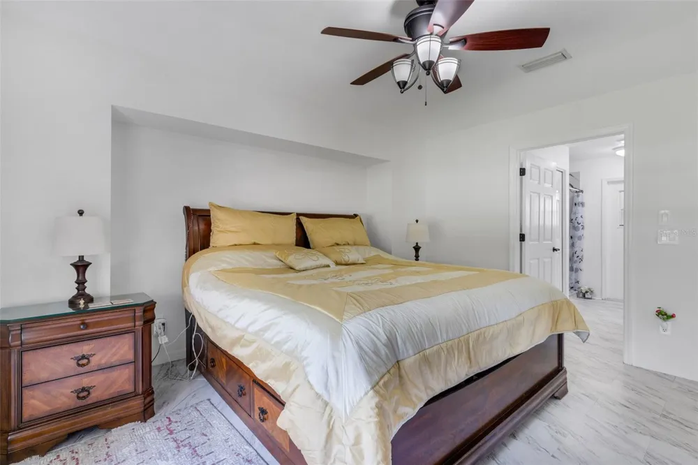 3125 ALBENGA LANE North Port, FL 34286