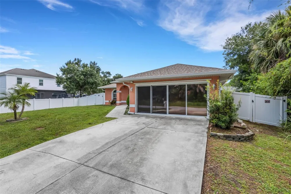 3125 ALBENGA LANE North Port, FL 34286