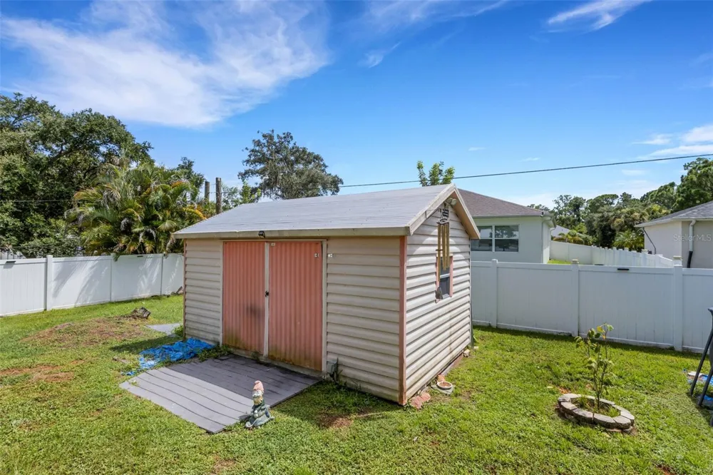 3125 ALBENGA LANE North Port, FL 34286