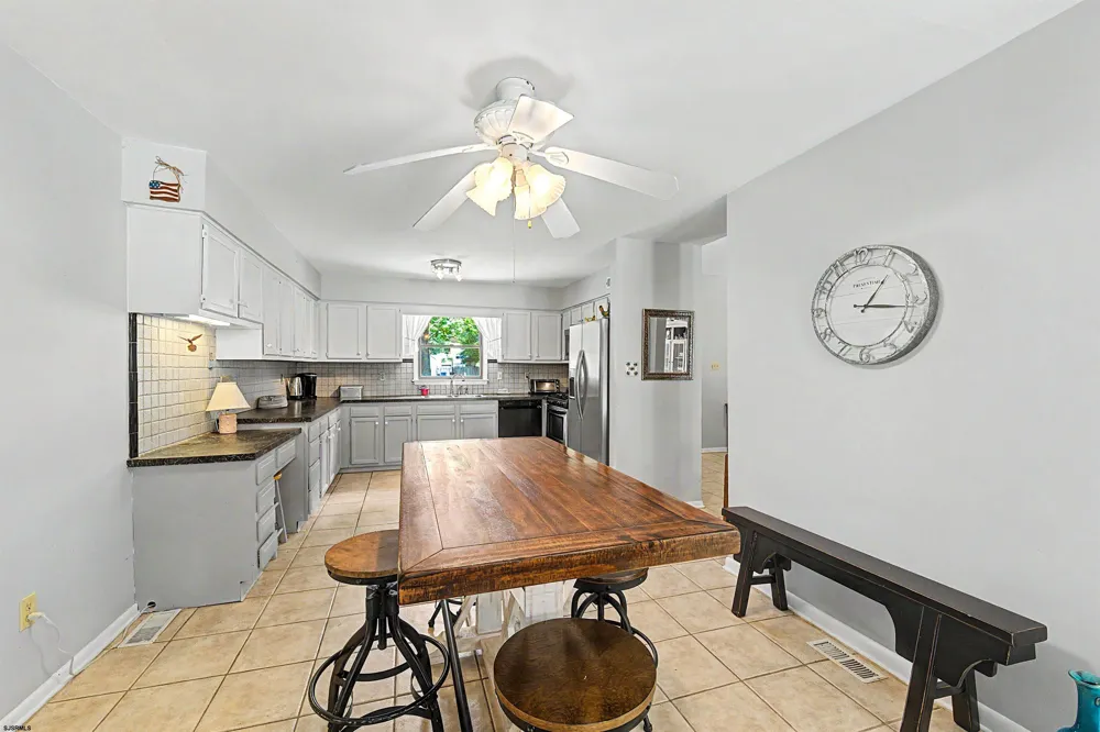 38 Jill Ave Marmora, NJ 08223